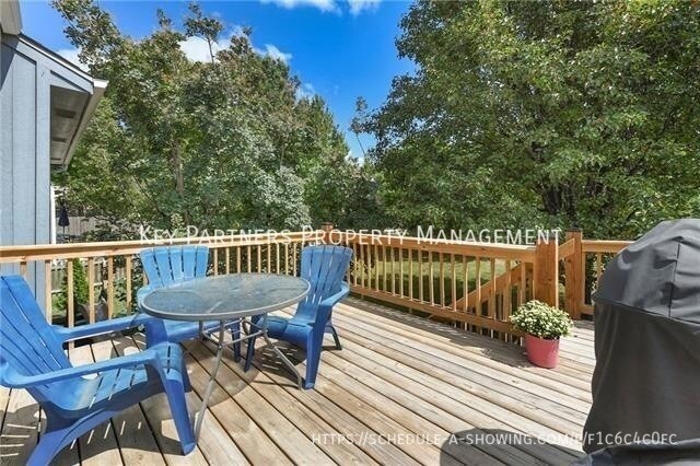 Building Photo - 15375 S Constance St