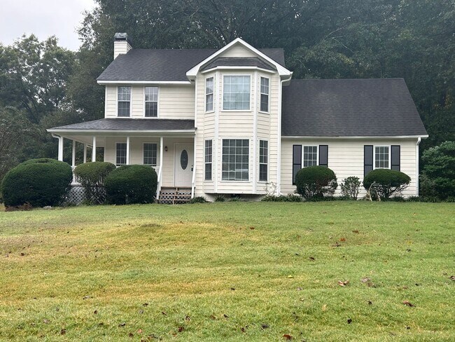 Primary Photo - 12 Thomas Crossing Dr