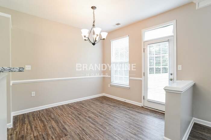 Building Photo - 529 Grantham Ln