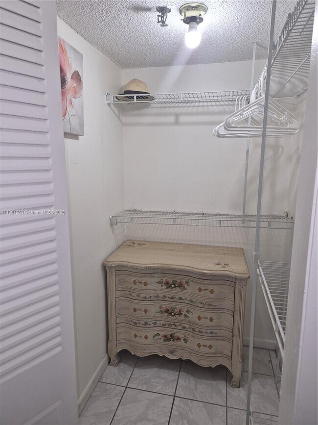 Building Photo - 201 180th Dr