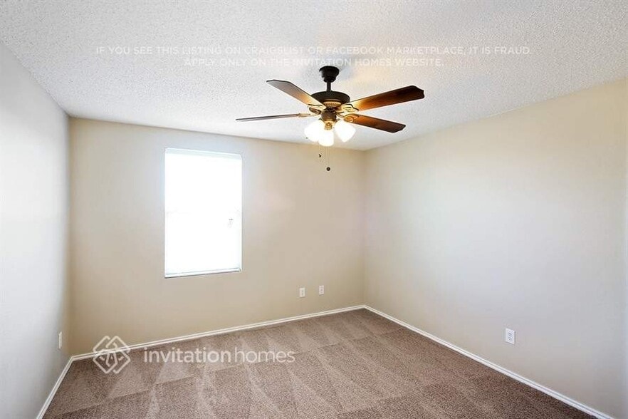 Building Photo - 332 Snapdragon Ct