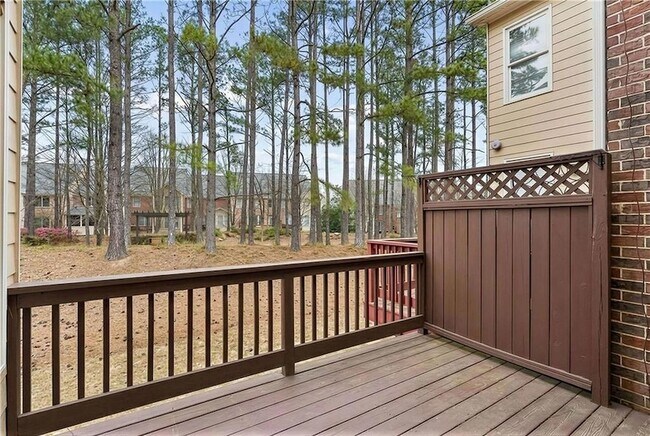 Building Photo - 610 Vinings Estates Dr SE