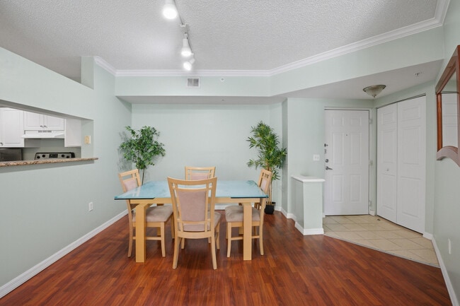 Building Photo - 3221 Tuscany Way