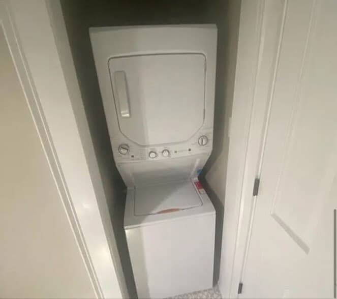 Building Photo - 915 N Rocheblave St