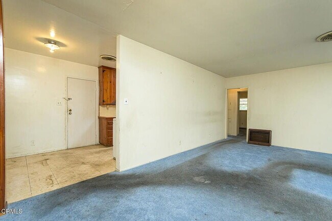 Building Photo - Single Family Home For rent