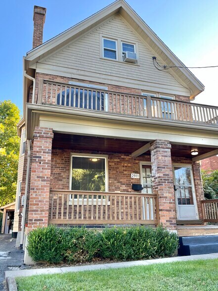 Primary Photo - 2909 Portsmouth Ave