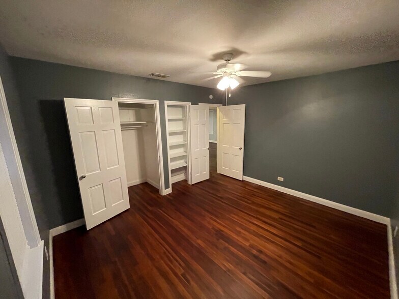 Bedroom 2 - 229 W George St