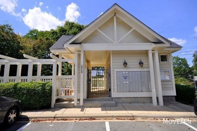 Building Photo - 2708 Dilworth Heights Ln