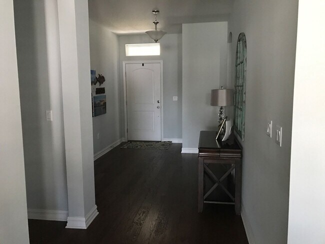 Building Photo - 315 Johnson Bayou Dr
