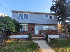 Building Photo - 249 Olsen St