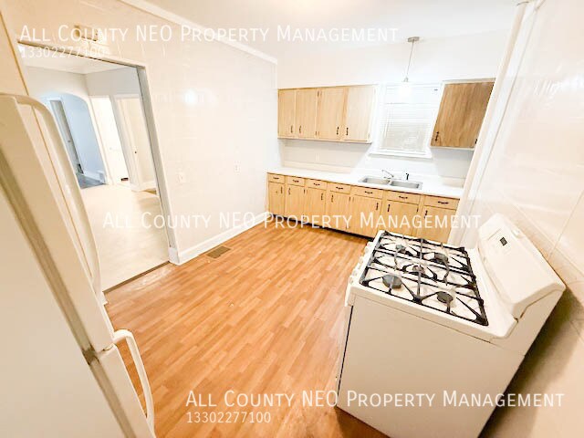 Building Photo - 911 Fulton Rd NW