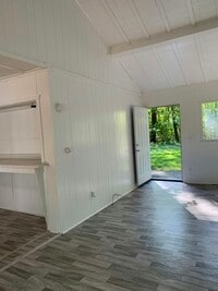 Building Photo - 4472 Brott Rd
