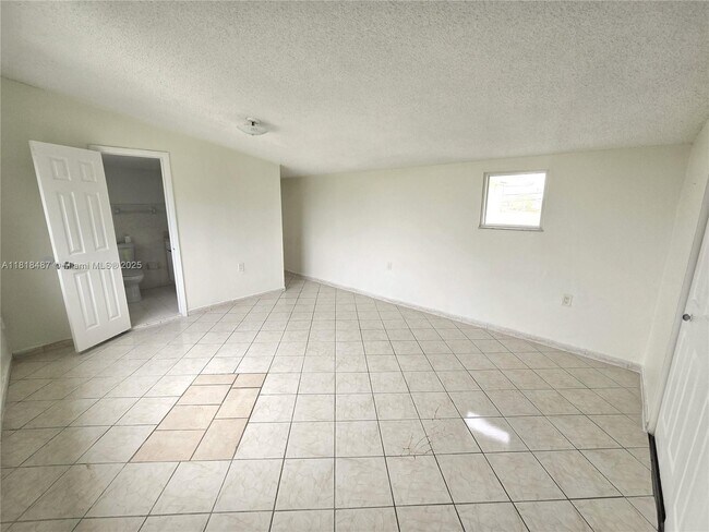 Building Photo - 8891 SW 36th St