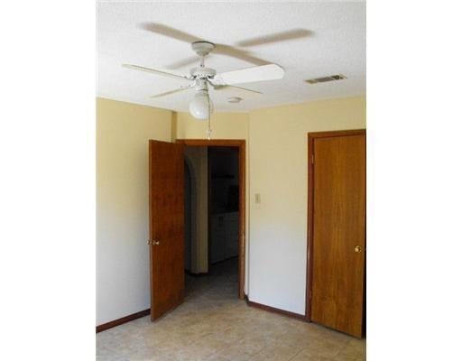 Building Photo - 1535 Richmond Dr
