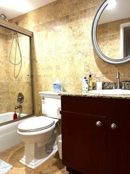 Building Photo - 4250 Galt Ocean Dr