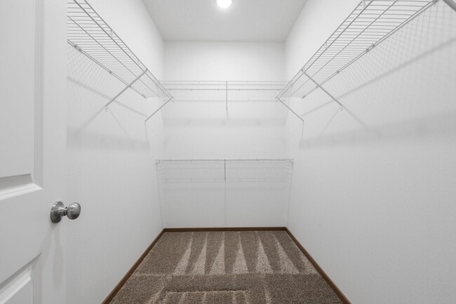 Building Photo - MOVE IN READY! 3 bed 2 bath Heat pump with A/C - Tenino School District