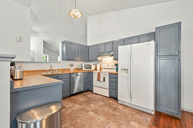 Building Photo - 8209 Parsley Ln