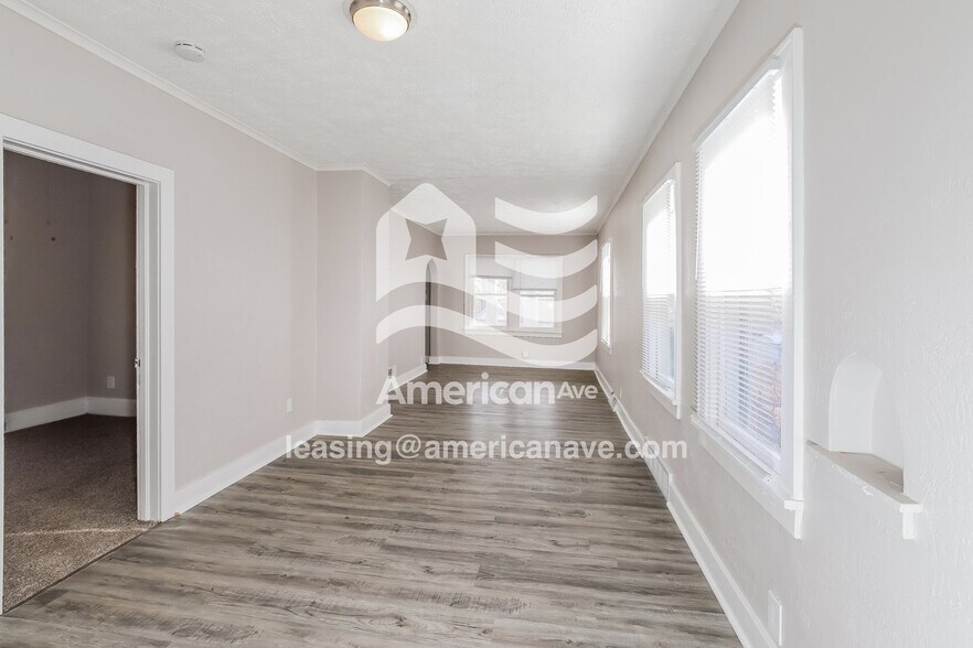 Building Photo - 1942 S 14th St