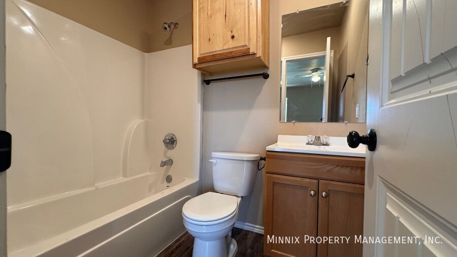 Building Photo - 2515 N Ave O