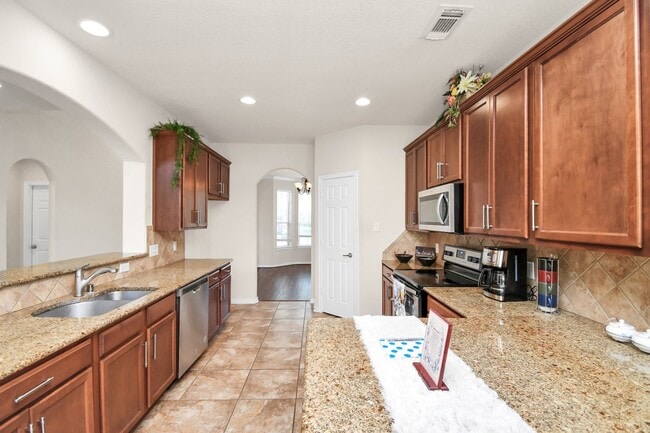 Building Photo - 8627 Sweet Pasture Dr