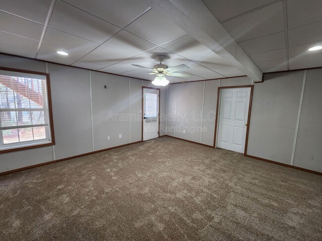 Building Photo - 6101 Vintage Pointe Pl