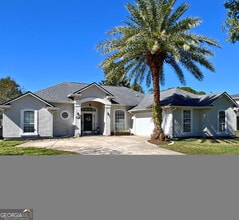 Building Photo - 202 Bent Tree Ct