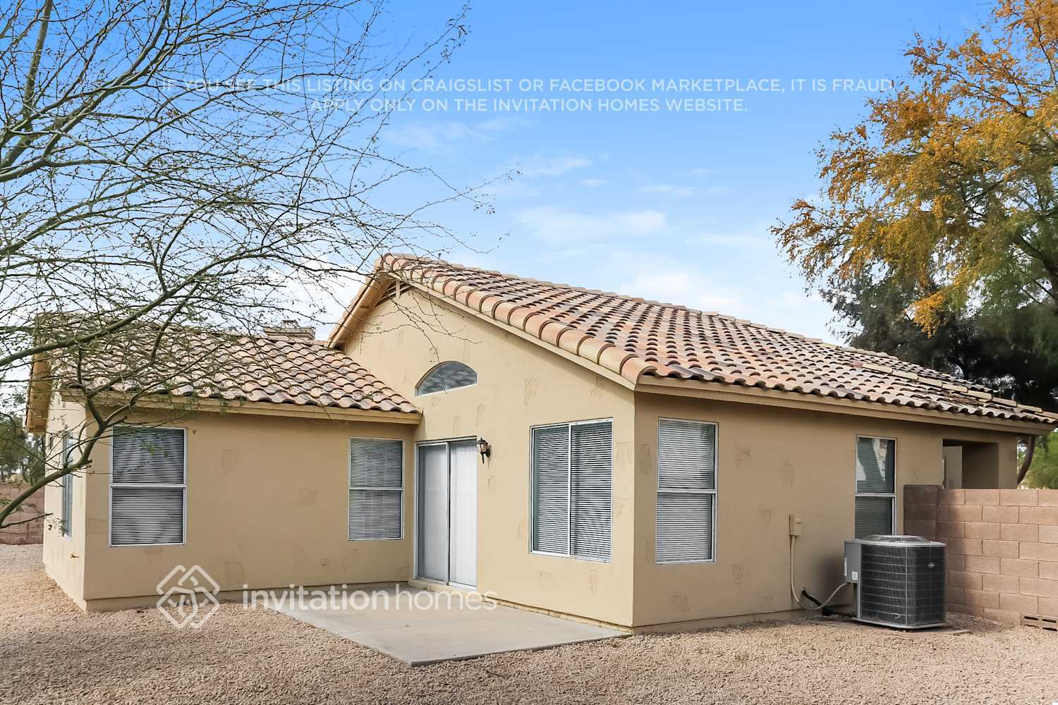 Building Photo - 7451 W Via Del Sol Dr