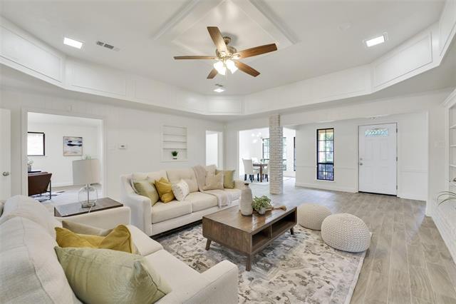 Building Photo - 9738 Amberley Dr