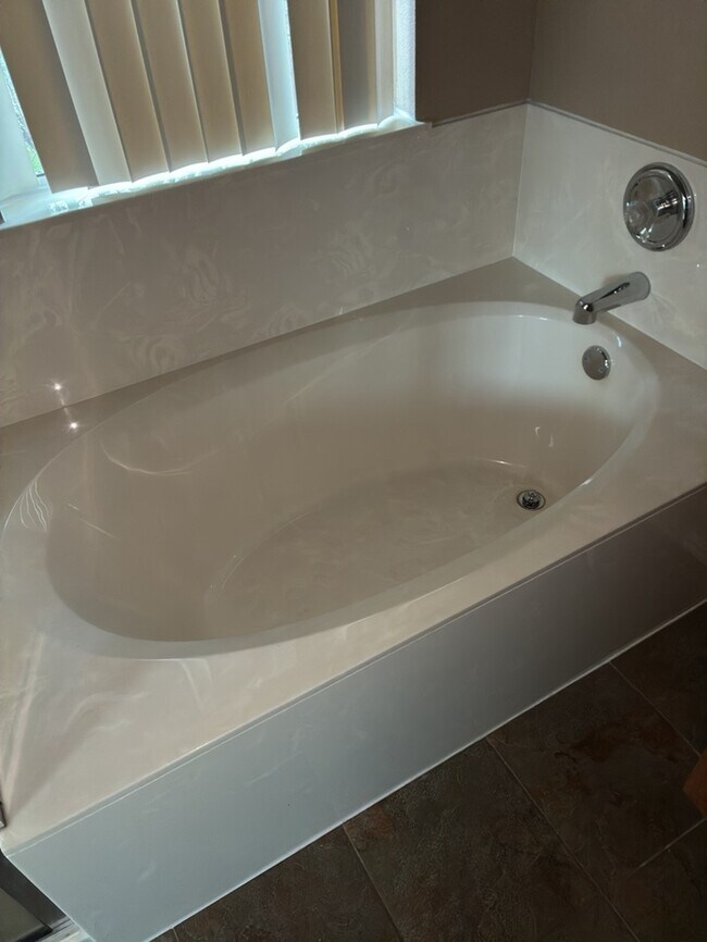 Building Photo - Charming 3BR 2BA w/ Attached Garage • Covered Patio in Pflugerville