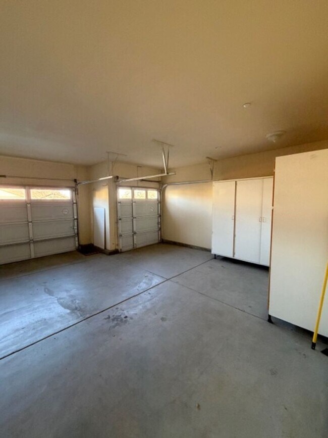 Building Photo - Beautiful 2 Bedroom and 2 Bathroom Home with 3 Car Garage in 55+ Gated Community $2,995.00