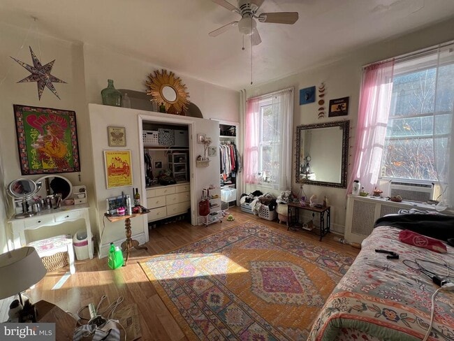 Building Photo - 1709 W Montgomery Ave