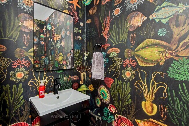 Building Photo - The Finest Furnished Upscale Executive Home, an Exquisite Luxury Rental, in Tega Cay for the Disc...