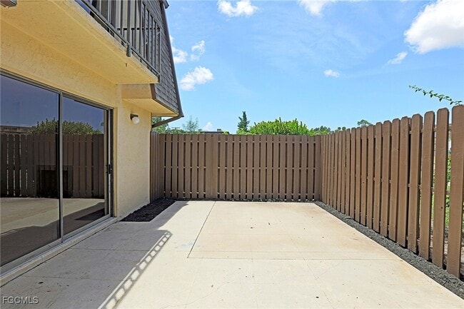 Building Photo - 5580 Malt Dr