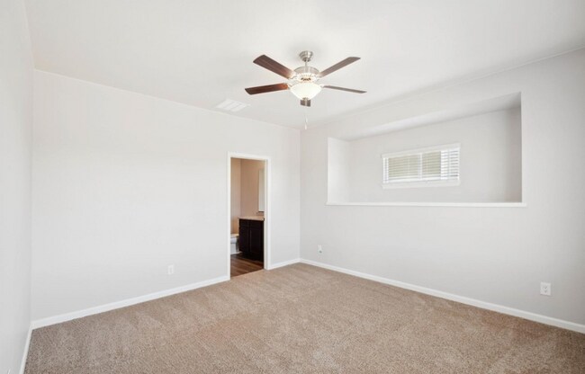 Building Photo - 828 Hearthstone Ave