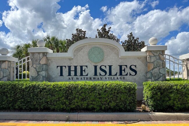 Building Photo - 4969 Corsica Square