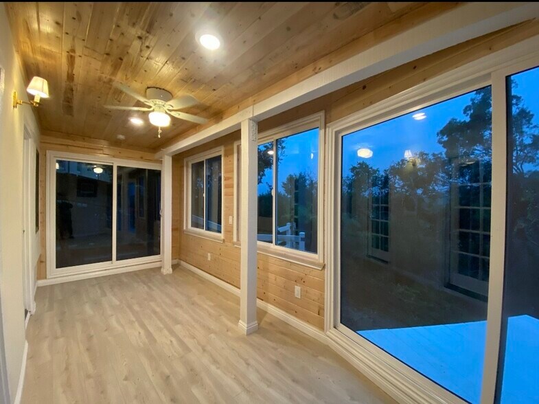 A huge private breathtaking view sunroom, - 2660 Broken Feather Ln