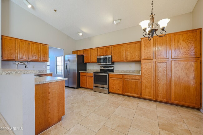 Building Photo - 9067 E Voltaire Dr