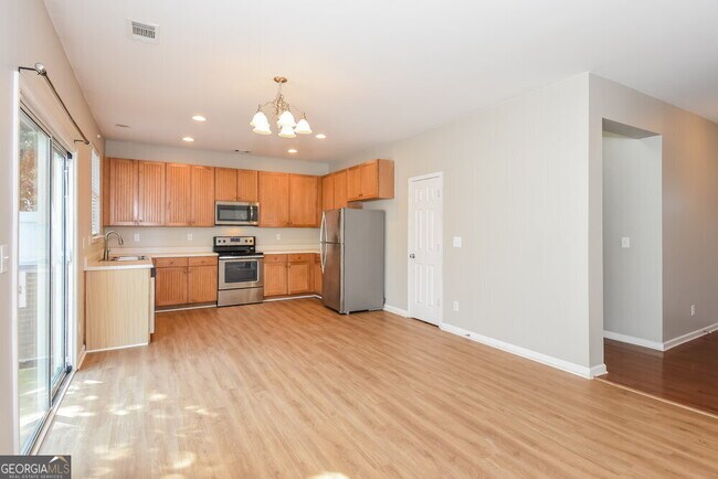 Building Photo - 3643 Roseman Landing