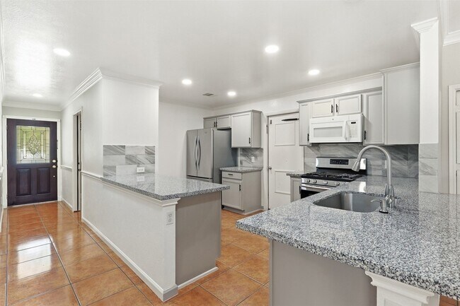 Building Photo - 12638 Coho Ln