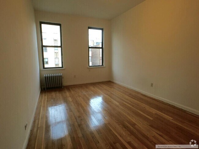 Building Photo - 590 Fort Washington Ave
