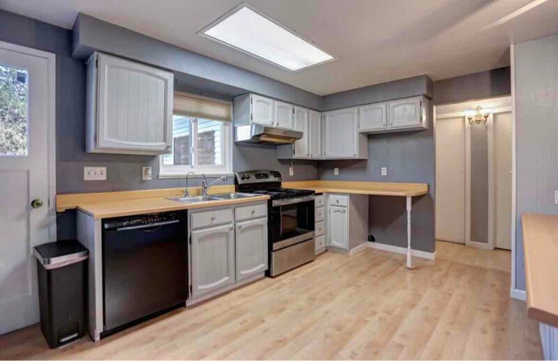 Building Photo - 6305 E 15th Ave