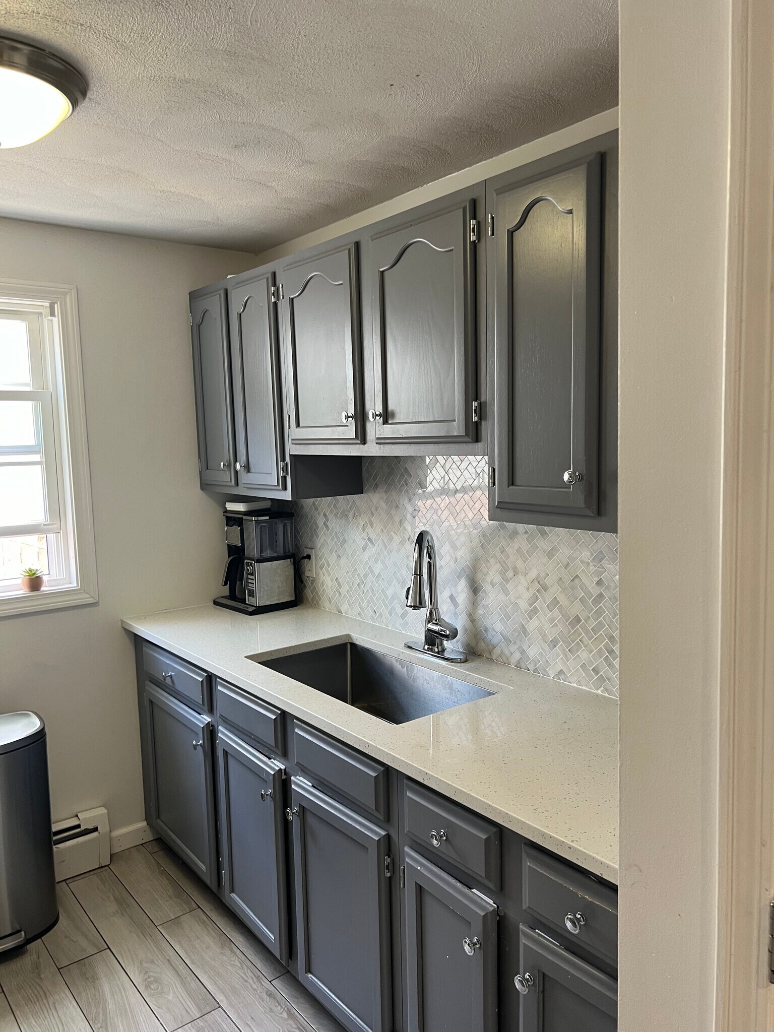 Building Photo - 64 Sterling St