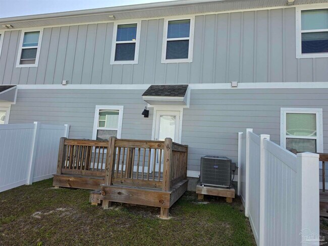 Building Photo - 9525 Nature Crk Cir