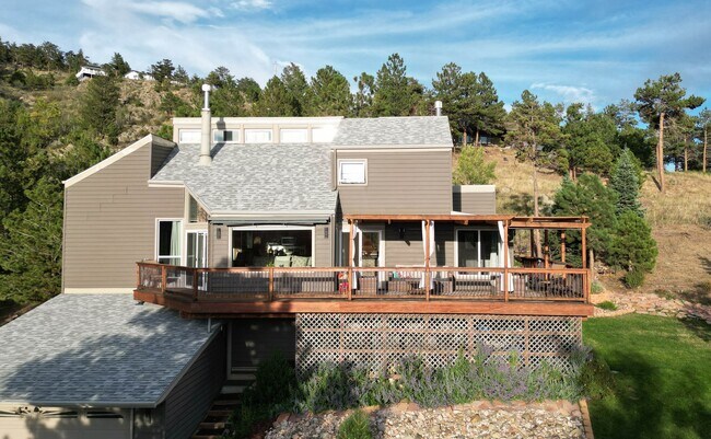 Building Photo - 234 Greenwood Dr