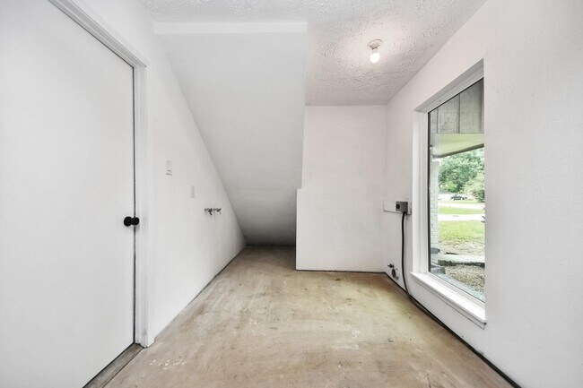 Building Photo - 3510 Willie Way