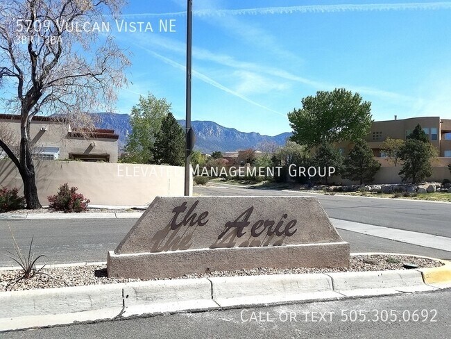 Building Photo - City and Mountain Views! The Aerie at High...