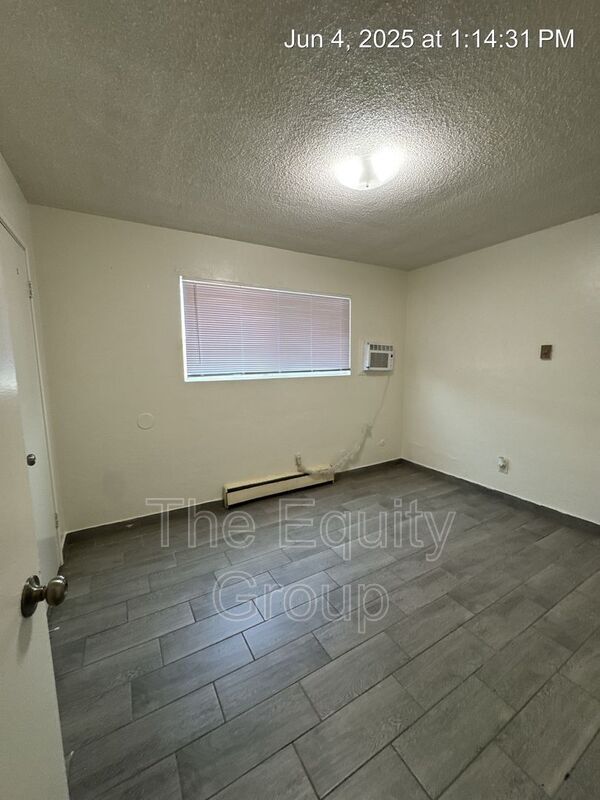 Building Photo - 352 S Blackstone St