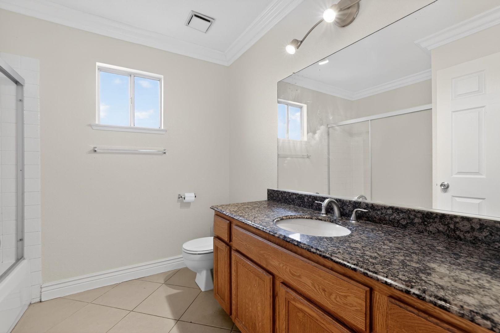 Building Photo - 1736 Richard Ct