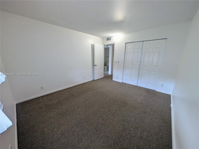 Building Photo - 151 SW 135th Terrace