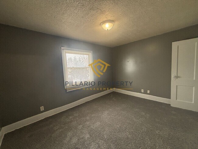 Building Photo - 706-708 North Bosart Avenue